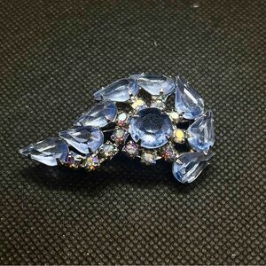 Vintage Light Blue Rhinestone & AB Rhinestones Glass Paisley‎ Brooch Pin 2”